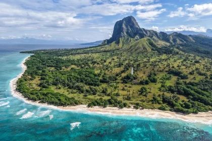 Cara Berkunjung ke Pulau Nuca Molas, Surga Tersembunyi di Selatan Flores