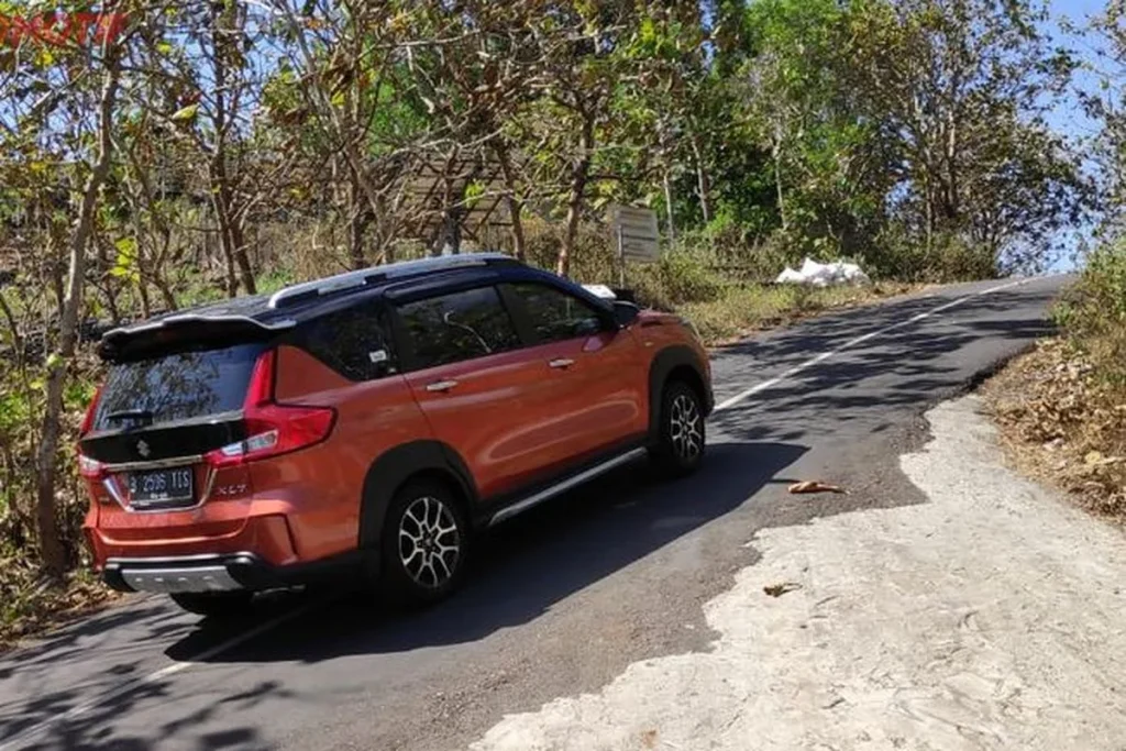Cara Memaksimalkan Performa Mobil Hybrid di Jalan Menanjak: Tips Praktis untuk Pengemudi