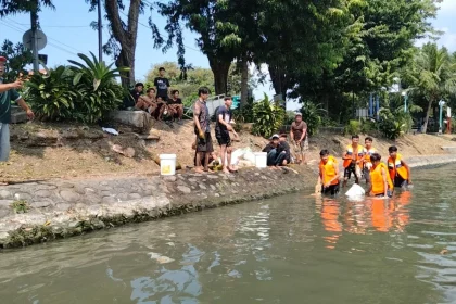 Cuci Rumen Hewan Kurban di Sungai Dapat Denda Hingga Rp50 Juta