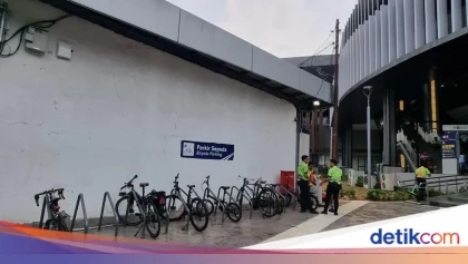 Curi HP WNA Belanda di Stasiun Tanah Abang, Dua Bandit Jalanan Ditangkap