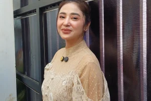 Dewi Perssik Ternyata Kuliah Jurusan Psikologi