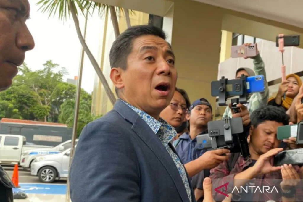 Dewi Perssik Tutup Pintu Damai dengan Pelaku Dugaan Pencatutan Nama di Medsos