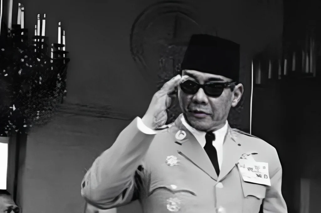 Eks Presiden Soekarno Nyaris Kena Tembak saat Salat Iduladha 1962