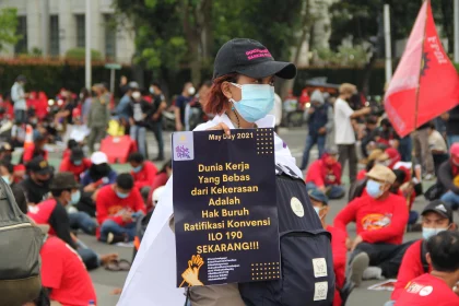 Gebrak Lontarkan Kritik Serikat Buruh yang Dekat Kekuasaan di Hari Buruh Internasional