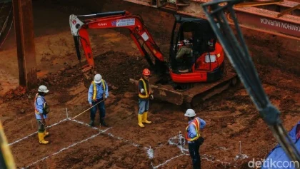 Gibran Tinjau Proyek MRT, HI-Monas Beroperasi Akhir 2027