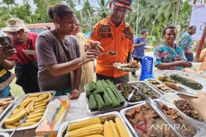 Gubernur Papua Dorong Pemanfaatan Produk Pangan Lokal untuk Meningkatkan Kualitas Generasi Muda