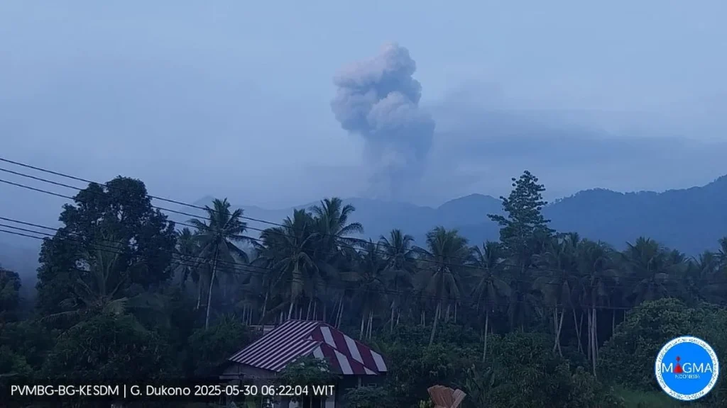 Gunung Dukono Erupsi Lagi, Semburkan Abu Setinggi 1.500 Meter
