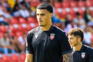 Gustavo Fernandes Resmi Berpisah dengan Persebaya, Yuran Fernandes Disiapkan Sebagai Pengganti?