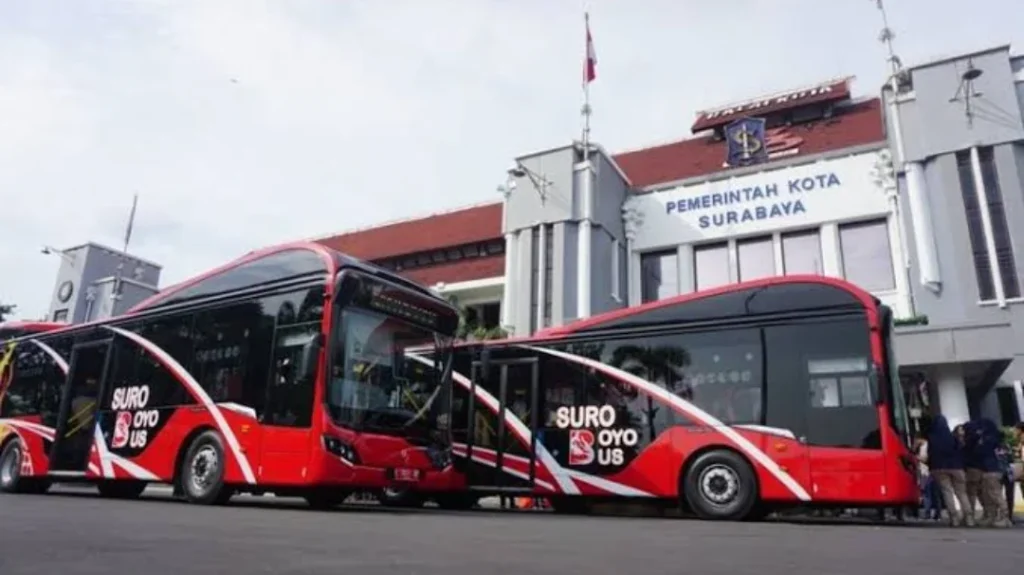 Hari Ini, Naik Suroboyo Bus & Parkir dengan QRIS Cuma Rp 733