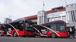 Hari Ini, Naik Suroboyo Bus & Parkir dengan QRIS Cuma Rp 733