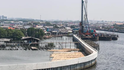 Indonesia Lanjutkan Persiapan Proyek Tembok Laut Raksasa