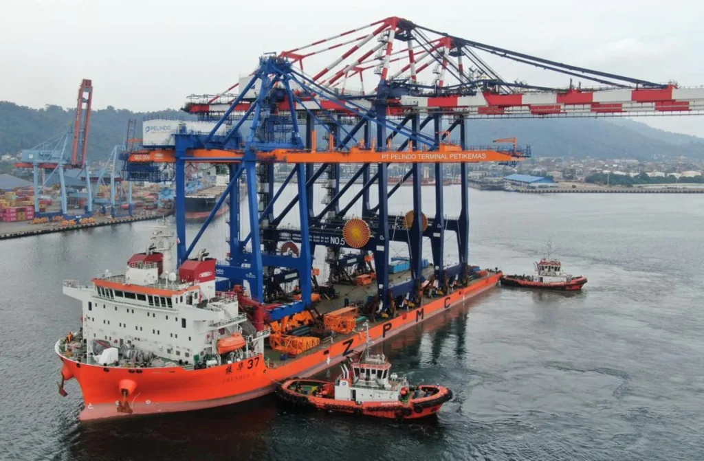 IPC TPK Panjang Tambah Kapasitas Bongkar Muat dengan QCC Post Panamax