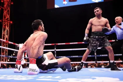 Jack Catterall Mengalahkan Shakhram Giyasov dan Merebut Sabuk WBA