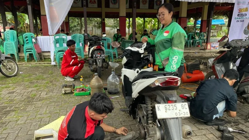 Jenderal dan Driver Ojol Bersatu di Jepara, Secangkir Kopi Jadi Pemecah Sekat