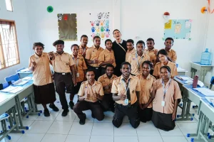 Kaesang Berjanji Sampaikan Aspirasi Siswa Papua Tengah ke Pemerintah Pusat