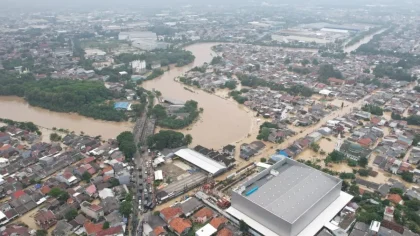 Kali Bekasi Meluap, 3 Kecamatan Terendam: Banjir Besar Mengguncang Selasa Pagi