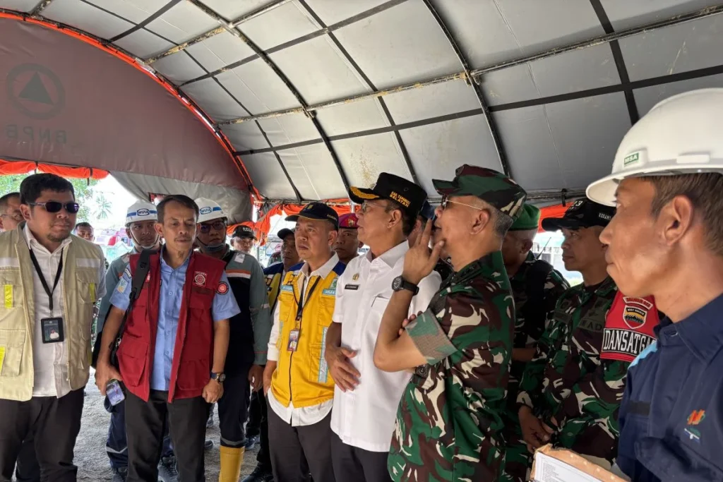 Kasum TNI Tinjau Perbaikan Jalan dan Huntap Pascabencana di Tapsel