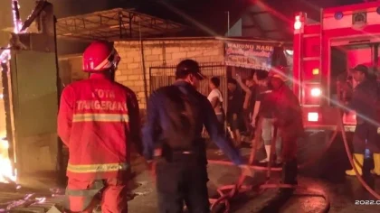 Kebakaran Bengkel dan Warung di Tangerang Menewaskan Perempuan