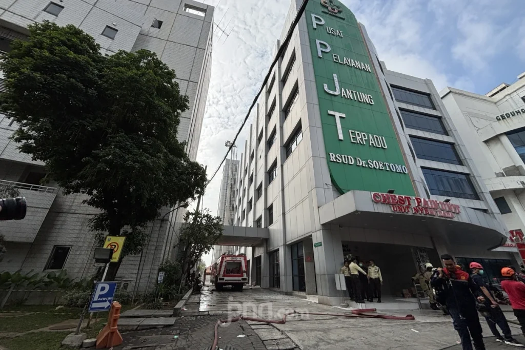 Kebakaran PPJT RSU dr Soetomo Dipastikan Berasal dari Ruang Farmasi