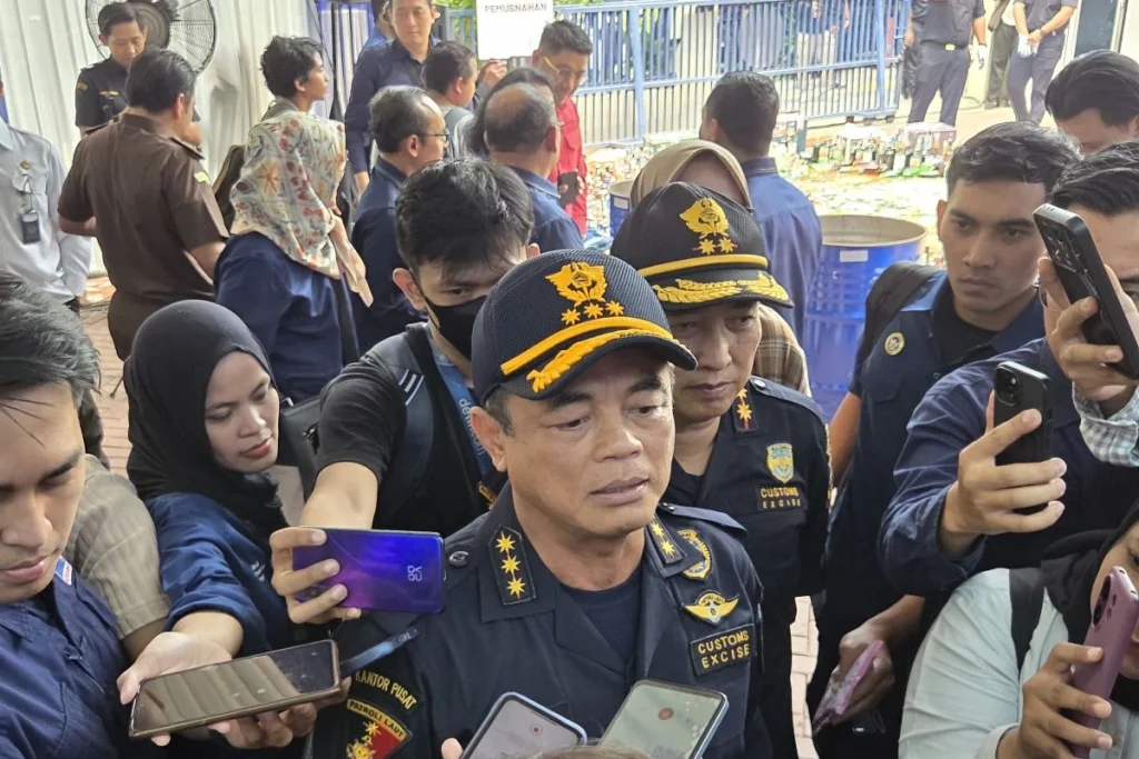 Keterlibatan Dirjen Bea Cukai Nonaktif di Kasus Korupsi Ditetapkan