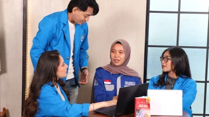 Ketika Kampus Tak Lagi Melahirkan Dilan: Membedah Krisis Pendidikan Tinggi