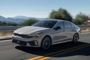 Kia K5 Facelift Terungkap, Bermesin Hybrid dengan Teknologi Premium