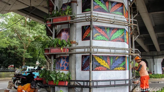 Kolong Jalan Layang Pasar Rebo Dibuat Sasana Tinju Terbuka