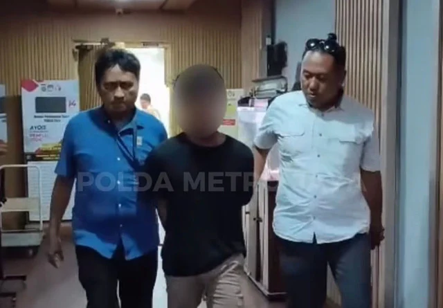 Komplotan Gasak Muatan Mobil Boks saat Jalan Macet di Cilincing, Polisi Ciduk