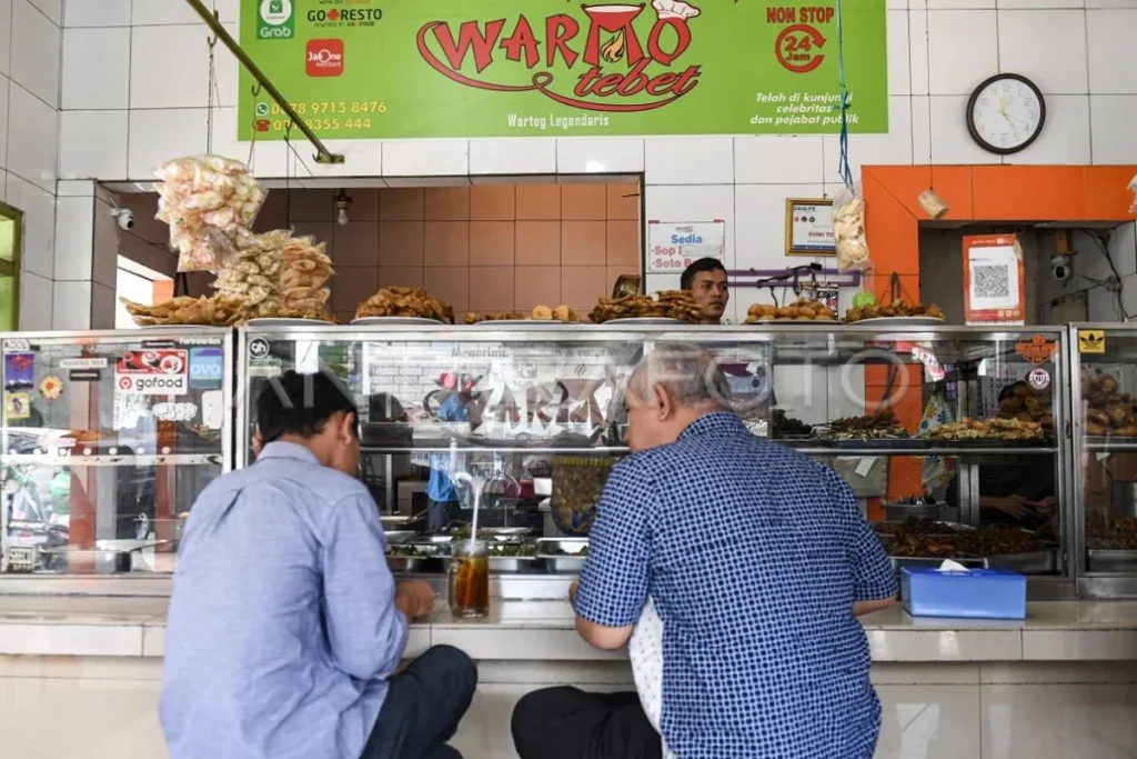 Kondisi Warteg di Jakarta: Pedagang 'Nangis Darah' Akibat Perubahan Signifikan