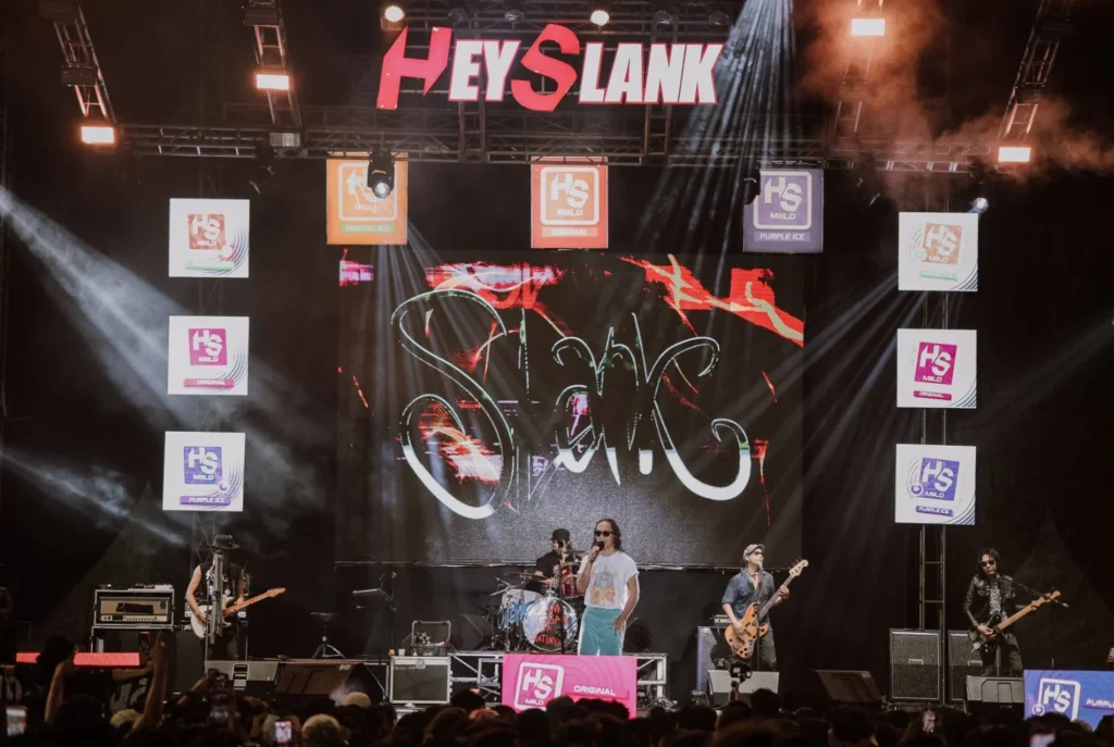 Konser HS Hey Slank Membeludak di Jakabaring, Panitia Sediakan Videotron