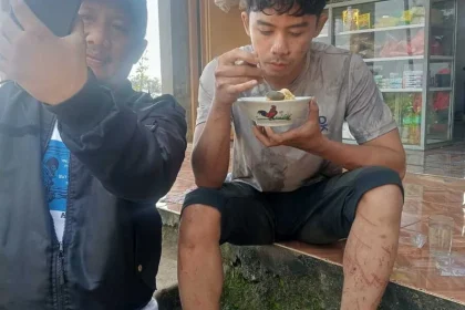 Mahasiswa ITB Ditemukan Selamat Setelah Hilang di Gunung Puntang