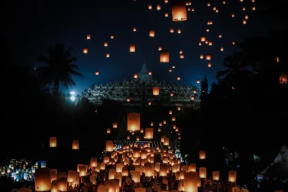 Makna Spiritual Lampion Waisak Borobudur Jadi Daya Tarik Wisatawan Dunia