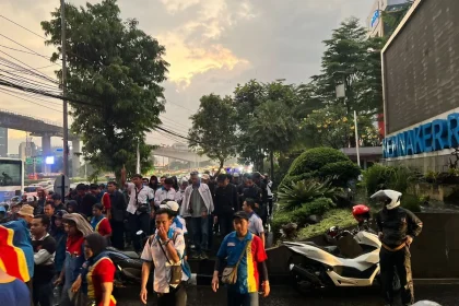 Massa Buruh Indomaret Bubar dari Gedung Kemnaker RI
