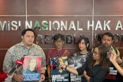 Mata Andrie Yunus Cacat Permanen, Sidang Tuntutan Ditunda