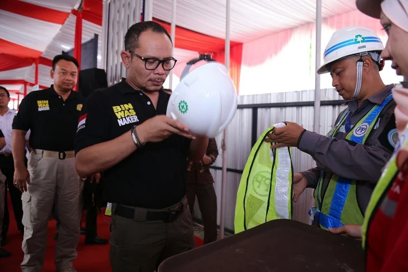 Menaker Dorong Keselamatan Kerja Menjadi Budaya di Dunia Kerja