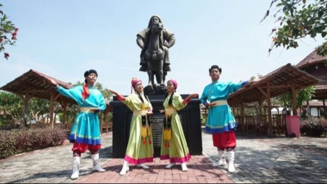 Merasakan Kehidupan Masyarakat Mongolia di Tanjung Lesung, Banten