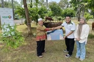 MNC Peduli dan KEK MNC Lido City Salurkan Hewan Kurban ke Warga Bogor
