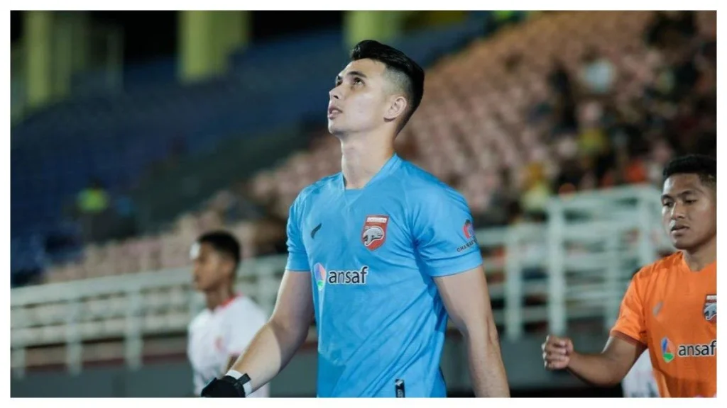 Nadeo Argawinata: Dari Gagal Hingga Menjadi Tembok Borneo FC dan Kiper Terbaik
