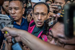 Nadiem Makarim Menyatakan Tidak Ada Kaitan Antara Investasi Google dan Penerbitan Permendikbud