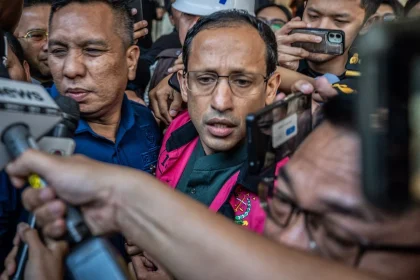 Nadiem Makarim Menyatakan Tidak Ada Kaitan Antara Investasi Google dan Penerbitan Permendikbud