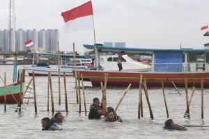 Nawabinsu Angkatan Laut Mengingkari Perilakunya yang Mengerikan