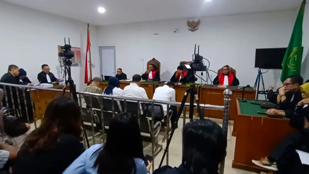 Noel Ebenezer Tolak Tuntutan 5 Tahun Penjara, Tuntut KPK Taubat Nasuha