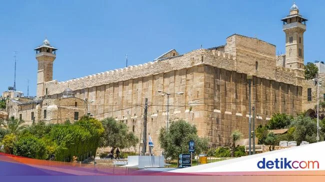 Pasukan Israel Tutup Masjid Ibrahimi di Hebron