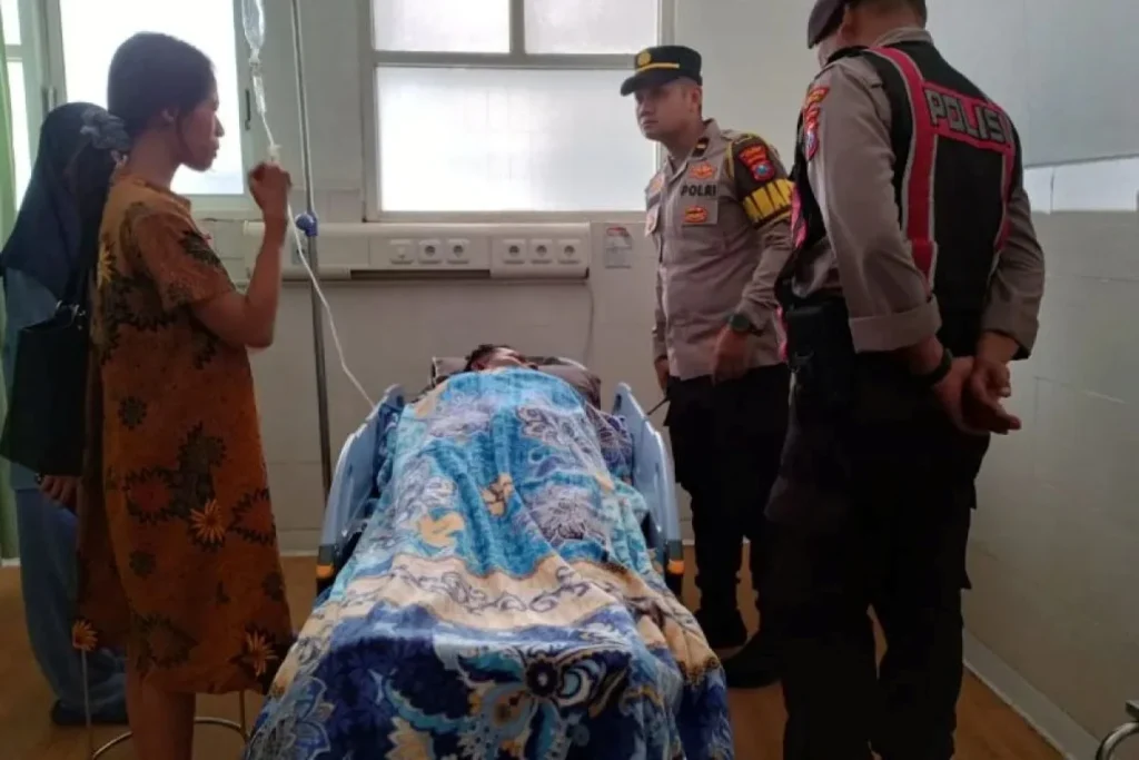 Pedagang Tempe di Pacitan Disiram Air Keras OTK Saat Berangkat ke Pasar