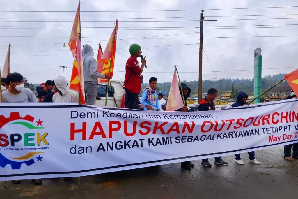Pembatasan Outsourcing di Enam Sektor: Dampak bagi Pekerja dan Tantangan bagi Perusahaan