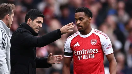 Penalti, VAR, dan Ancaman Cedera Declan Rice: Arsenal Terancam Tanpa Gelandang Kunci di Laga Penting