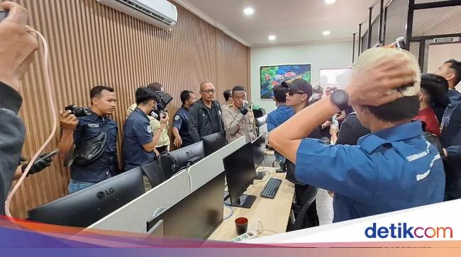 Pengepungan Kantor di Hayam Wuruk: Polda Metro Sebut Terkait Judi Online