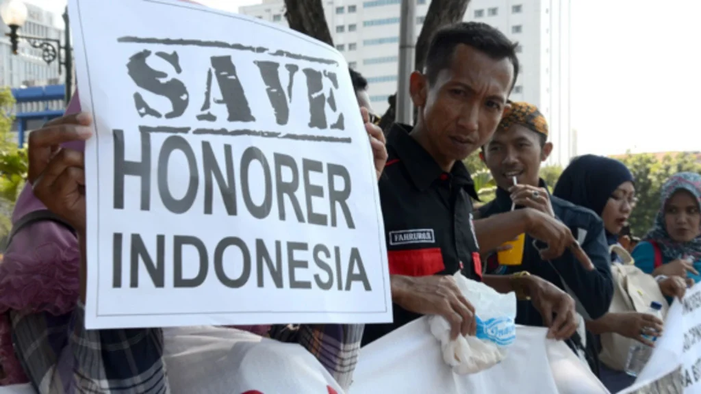 Penghapusan Honorer: Ancaman Baru Pada Sektor Pendidikan