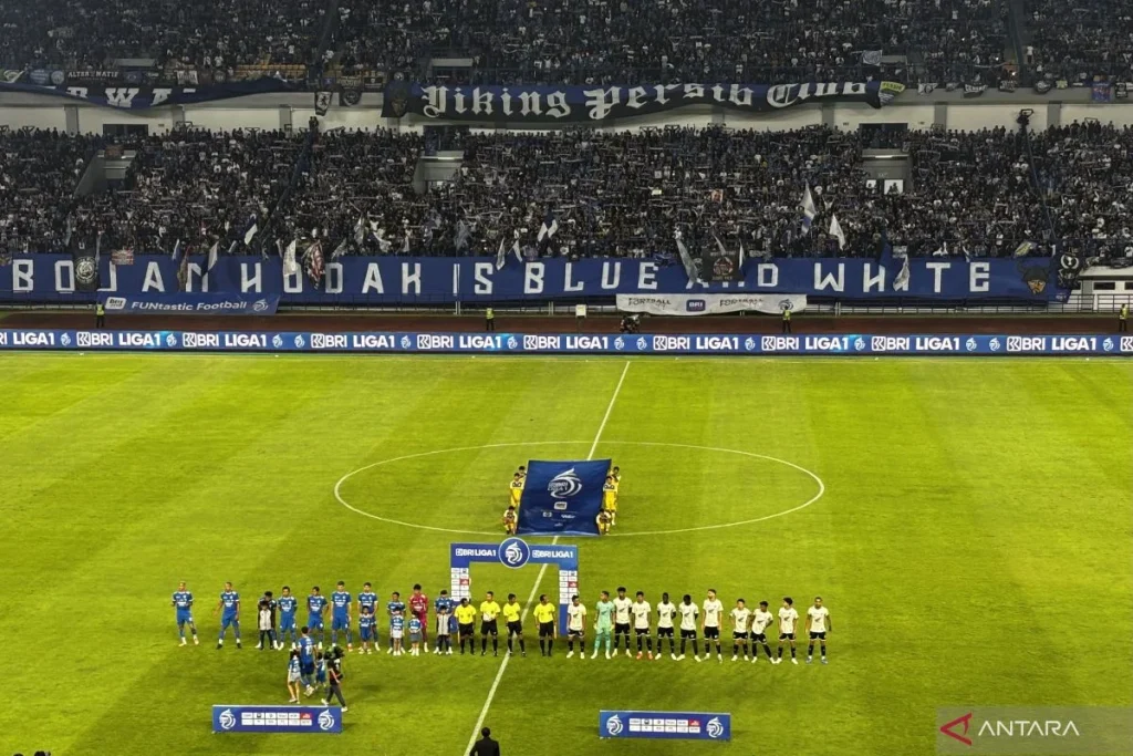 Persib Bandung Cetak Kemenangan di PSM Makassar, Juara Liga 1 Dekat
