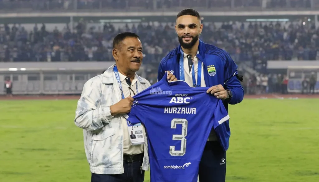 Persib Dibantah Terikat dengan Layvin Kurzawa